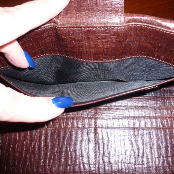 Fendi Signature Wallet - Picture 5 of 14